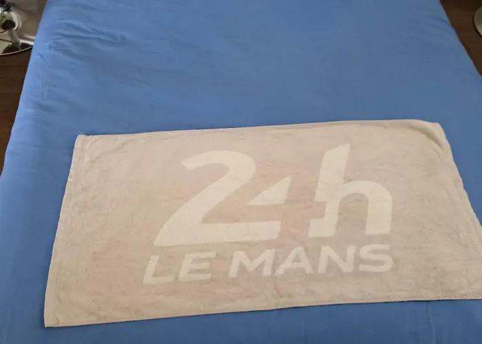 Casa de Férias Bellevue 5min à Pieds Du Tram Vers Centre Ville-circuit Le Mans